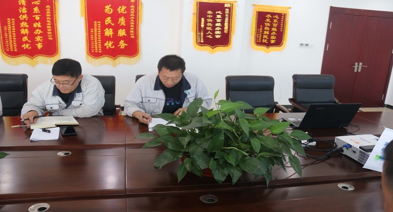 提質(zhì)增效 轉(zhuǎn)型升級-創(chuàng)建標桿企業(yè)快速推進  驅(qū)動公司高質(zhì)量發(fā)展 (2).jpg